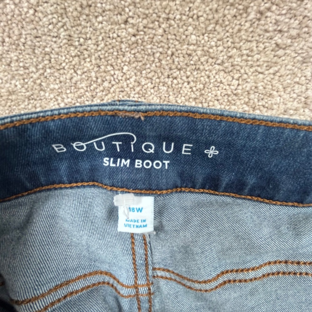 Boutique+ Slim Bootcut Jeans Womens 18W Medium Wash Stretch Denim 1171‎ - Picture 6 of 7